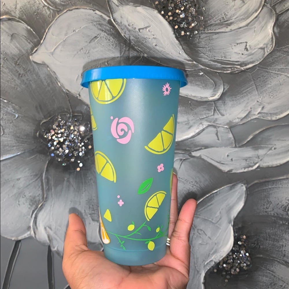 Blue sky lemon tumbler